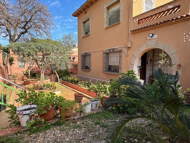 Haus in Marianao, Sant Boi de Llobregat, Spanien 1 - 15246594