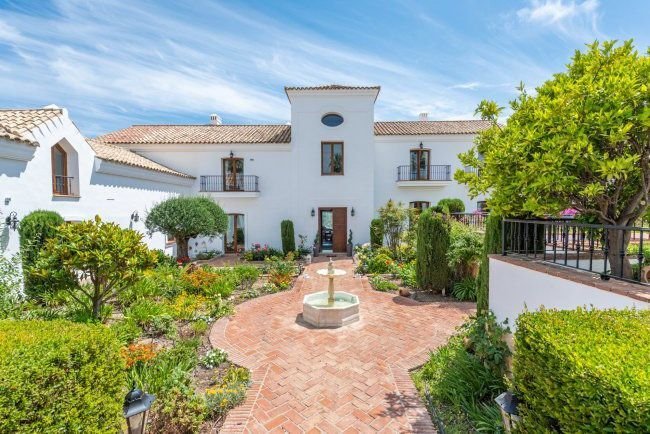 Villa in Sotogrande, San Roque, Andalusia 3 - 15247919