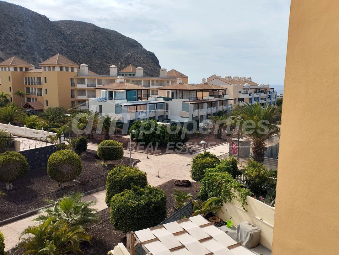 Apartment in Los Cristianos, Canary Islands, Spain 3 - 15246498