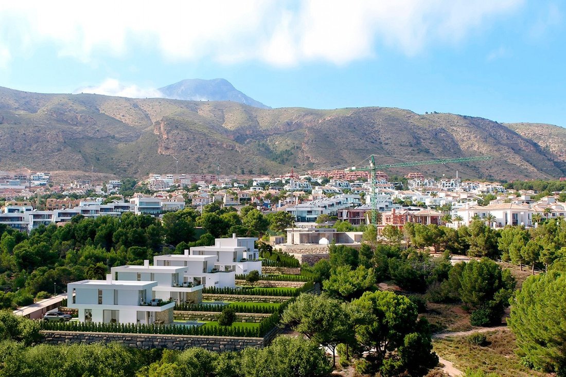 Villa in Finestrat, Valencian Community, Spain 3 - 15247438