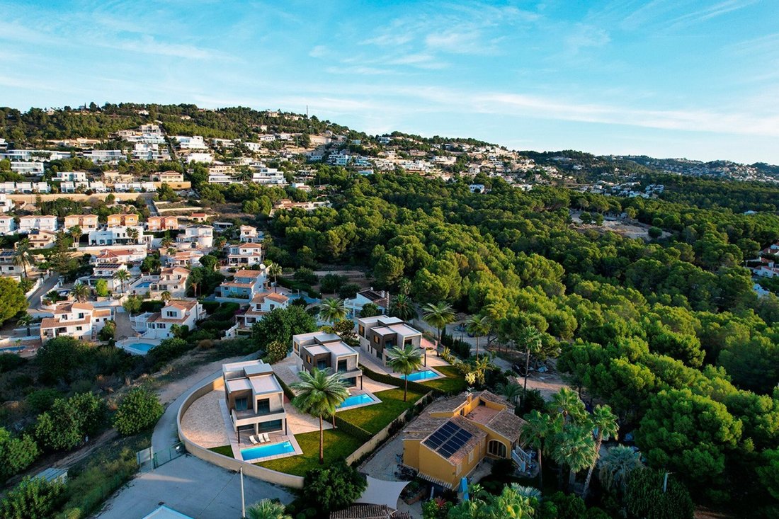Villa in Calp / Calpe, Valencian Community, Spain 4 - 15248035