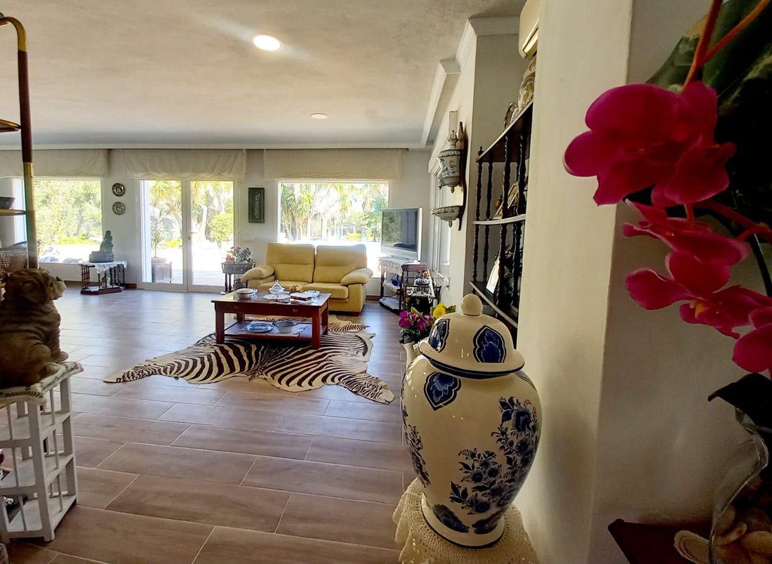 Villa in Oliva, Valencian Community, Spain 3 - 15247305