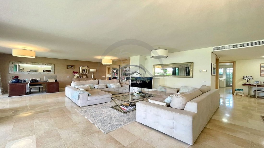 Apartment in Sotogrande, San Roque, Andalusia 5 - 15247410