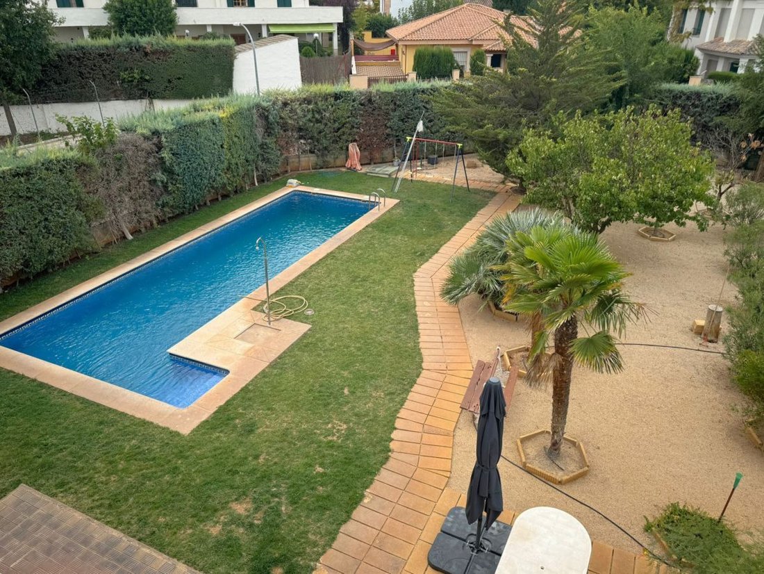 Chalet in Valdepenas, Castile-La Mancha, Spain 1 - 15247532