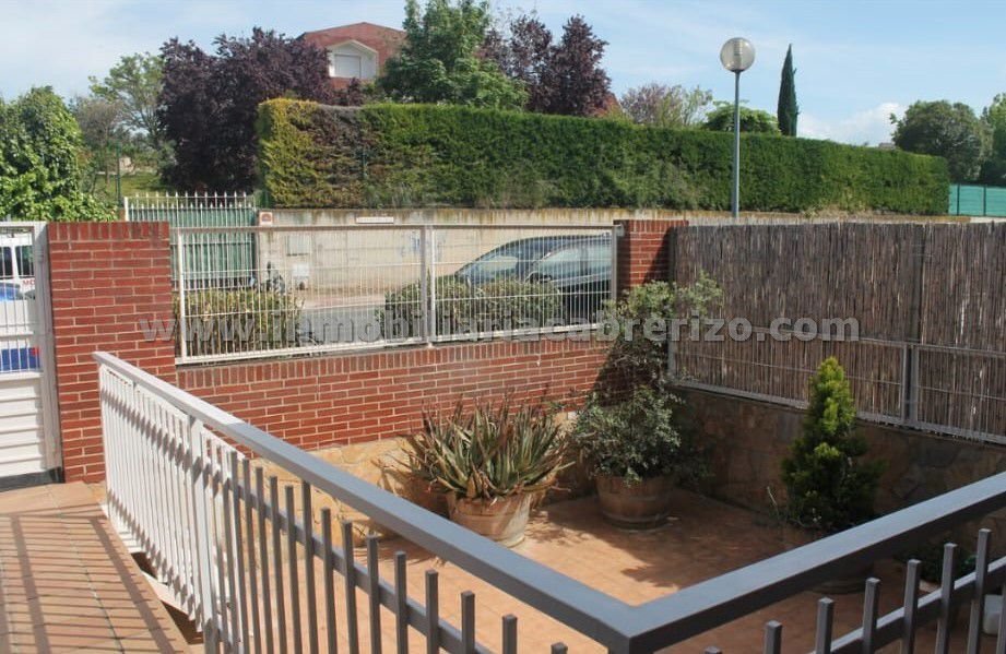 Townhouse in Villamediana de Iregua, La Rioja, Spain 1 - 15247358