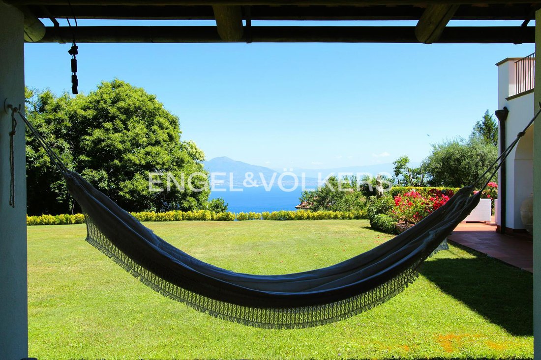 Villa in Sorrento, Campania, Italy 3 - 15246551