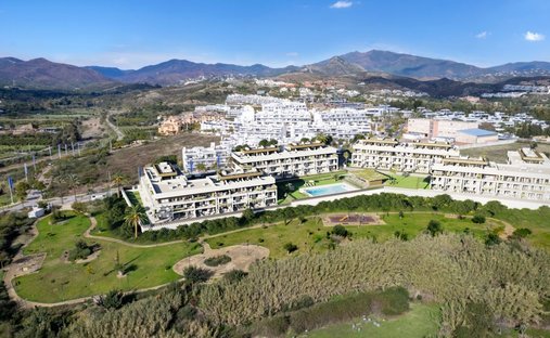 Apartment in Cancelada, Estepona, Andalusia 1