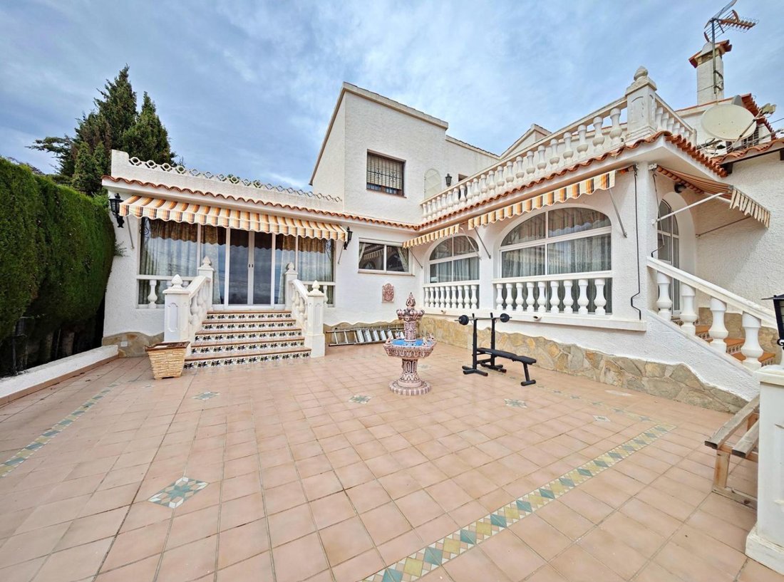 Villa in Calp / Calpe, Valencian Community, Spain 3 - 12833894