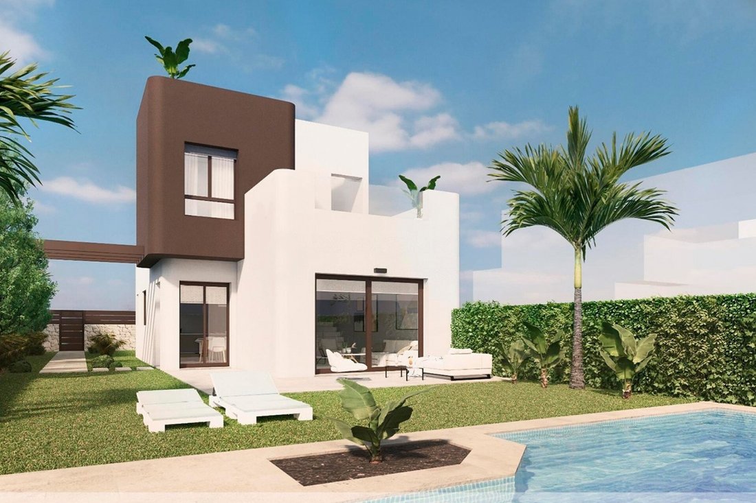 Villa in Pilar de la Horadada, Valencian Community, Spain 1 - 15247745
