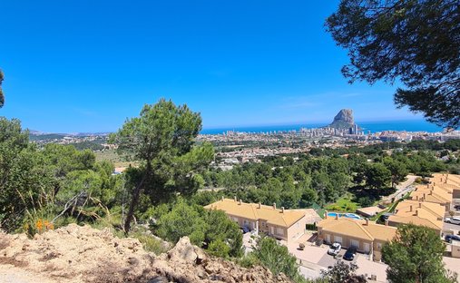 Land in Calp / Calpe, Valencian Community, Spain 1