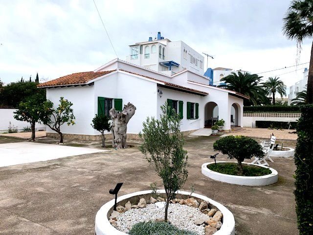 Chalet in Denia, Valencian Community, Spain 1 - 15246914