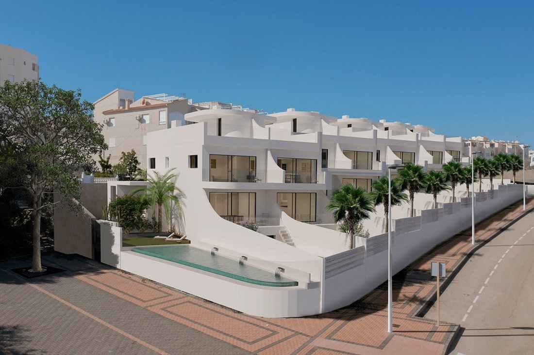 Apartment in Torrevieja, Valencian Community, Spain 1 - 15248055