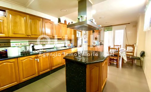 House in Onda, Valencian Community, Spain 1