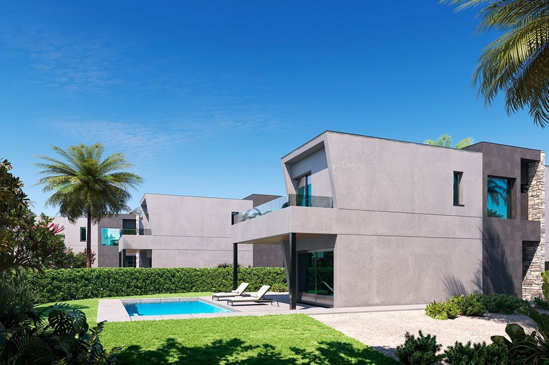Villa in Calp / Calpe, Valencian Community, Spain 1 - 15248035