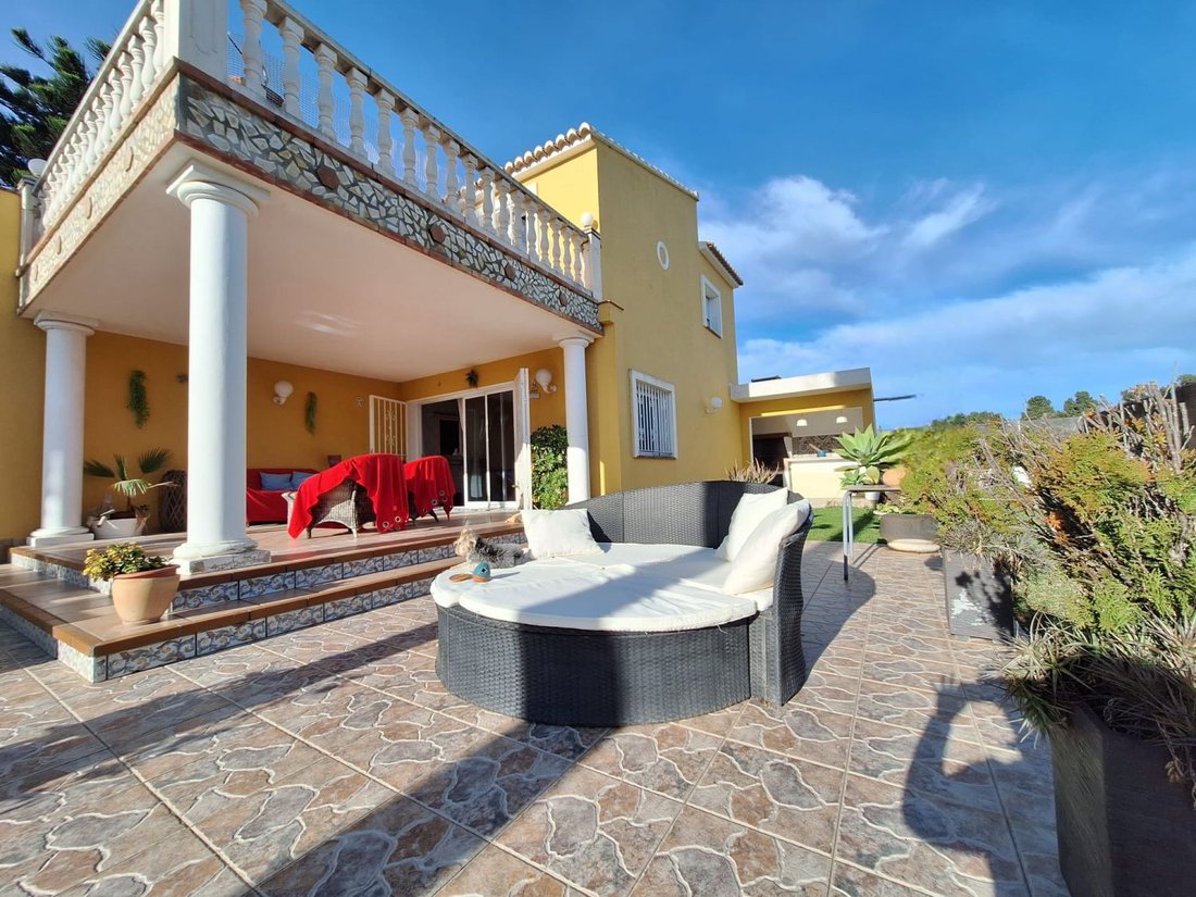 Chalet in Oliva, Valencian Community, Spain 1 - 15247622