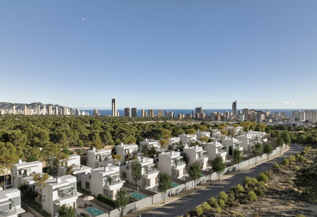 Villa in Finestrat, Valencian Community, Spain 2 - 15247605