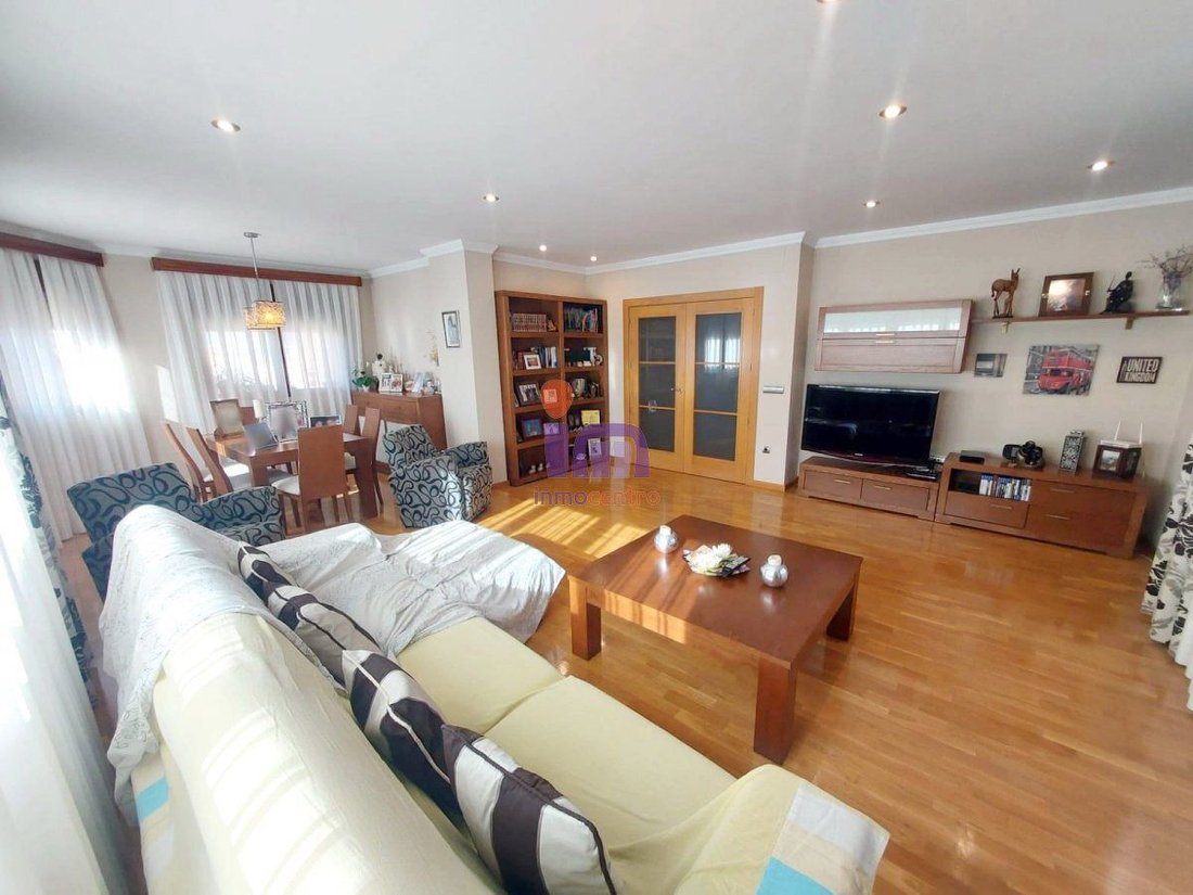 Chalet in Valdepenas, Castile-La Mancha, Spain 3 - 15246924