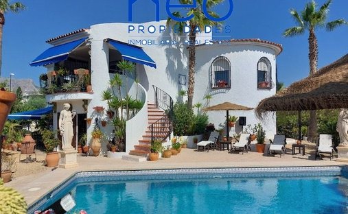 Chalet à La Nucia, Valence, Espagne 1
