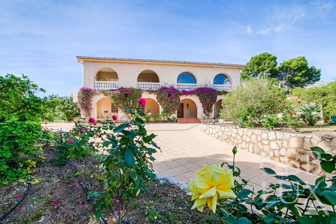 Chalet in la Nucia, Valencian Community, Spain 5 - 15246724