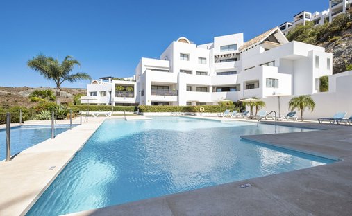 Apartment in Cancelada, Estepona, Andalusia 1