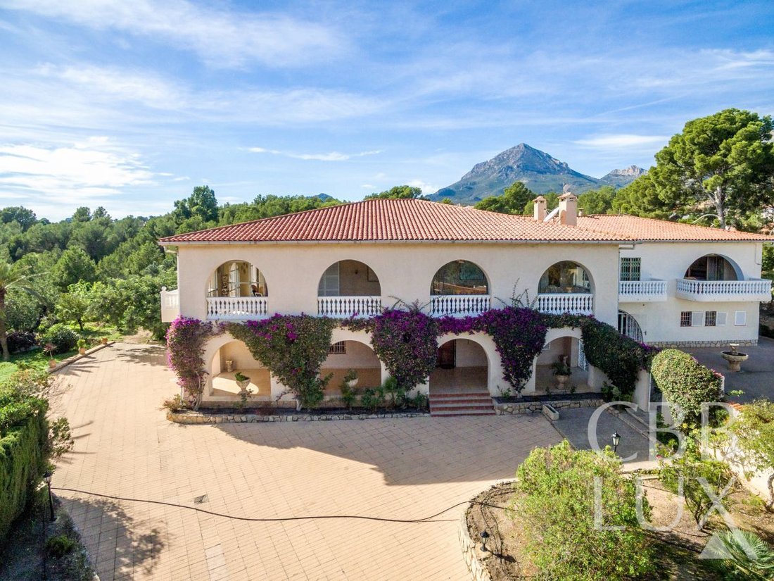 Chalet in la Nucia, Valencian Community, Spain 4 - 15246724