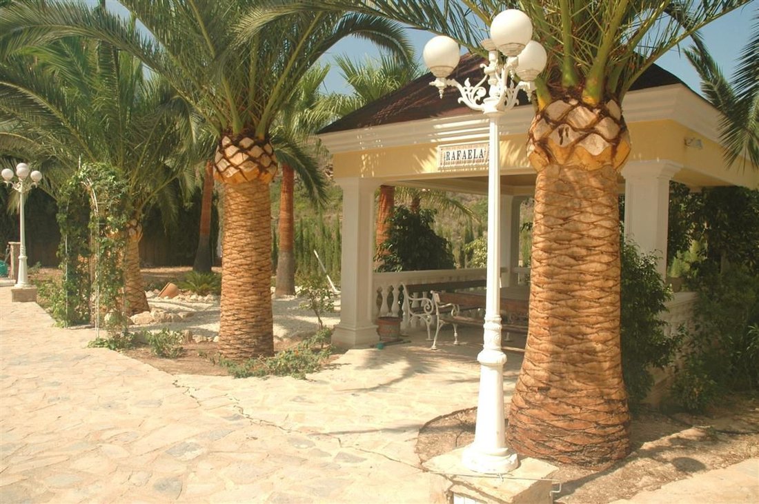 Chalet in Calp / Calpe, Valencian Community, Spain 4 - 15246438