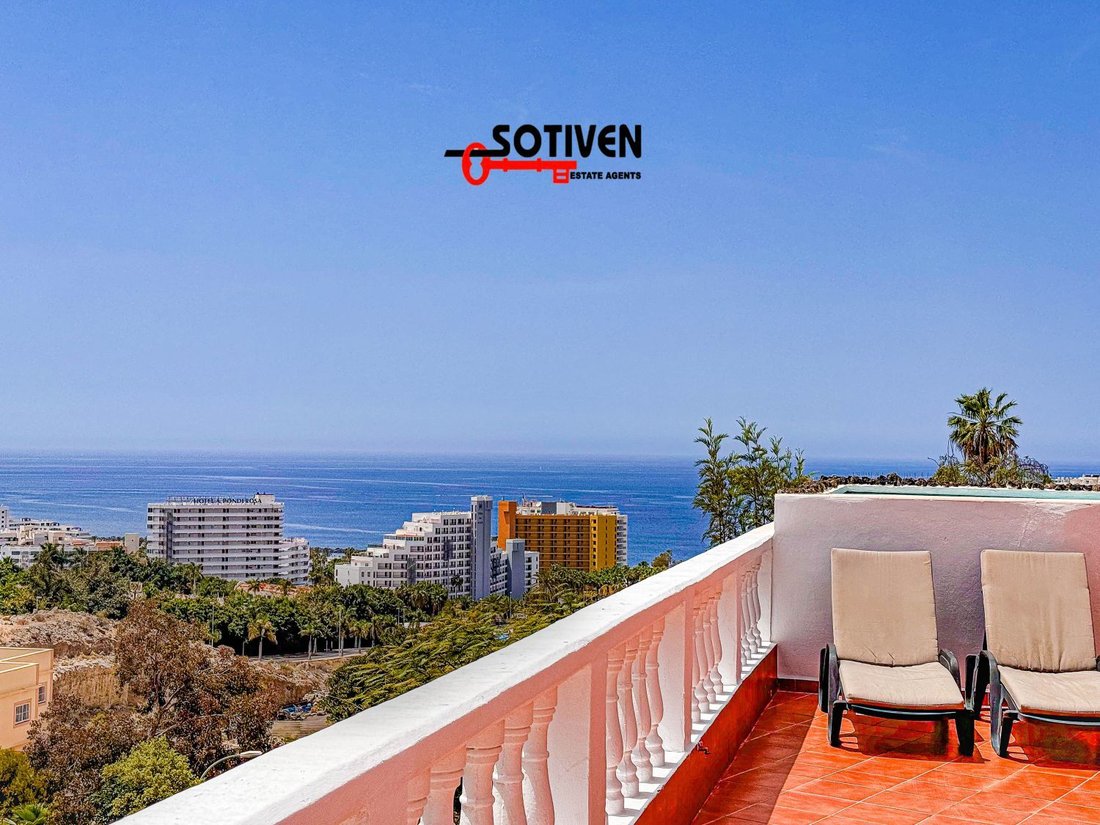 Villa in Costa Adeje, Adeje, Canary Islands 4 - 15246567