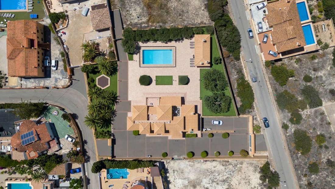 Villa in Calp / Calpe, Valencian Community, Spain 3 - 15247700