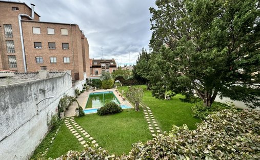 Maison à Laguna de Duero, Castille-et-León, Espagne 1