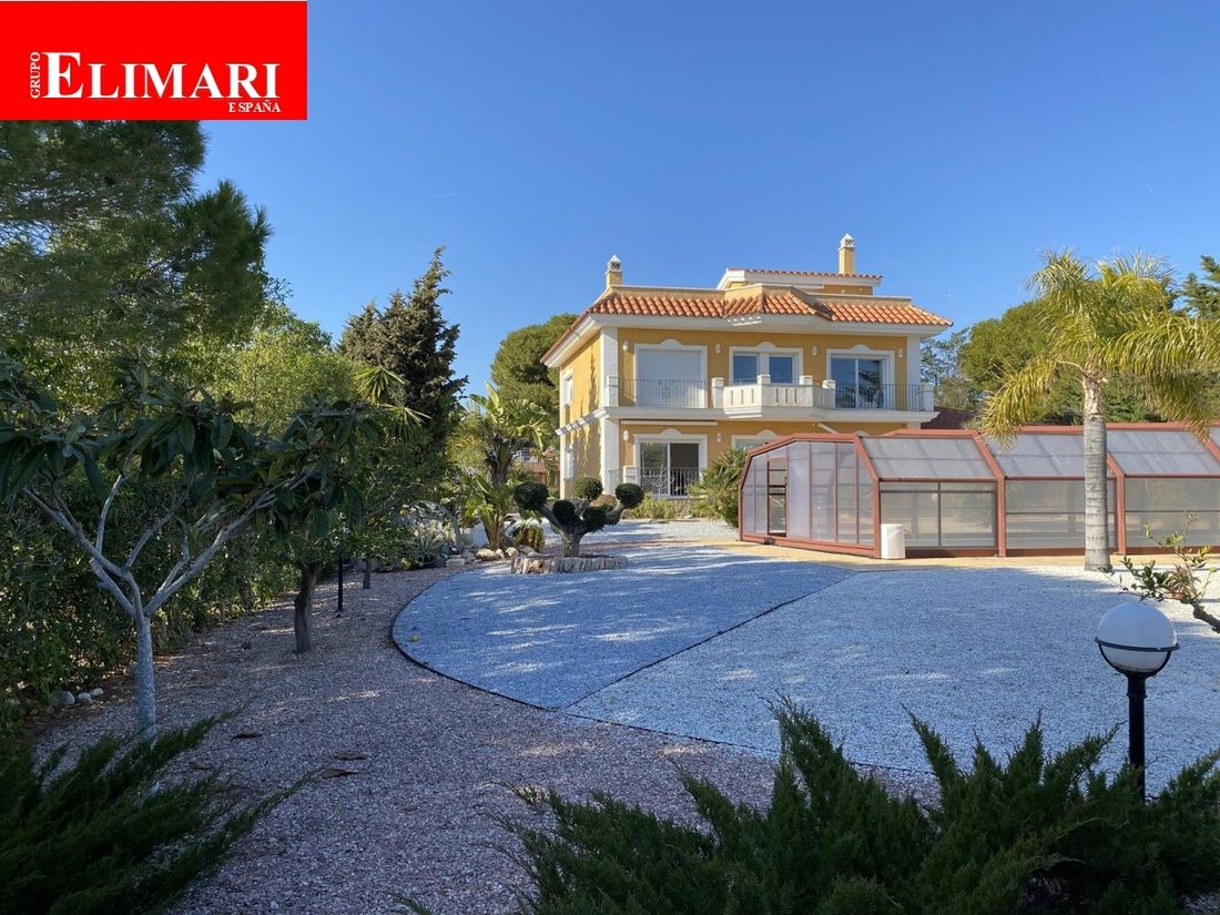 Villa in l'Ametlla de Mar, Catalonia, Spain 3 - 12823272
