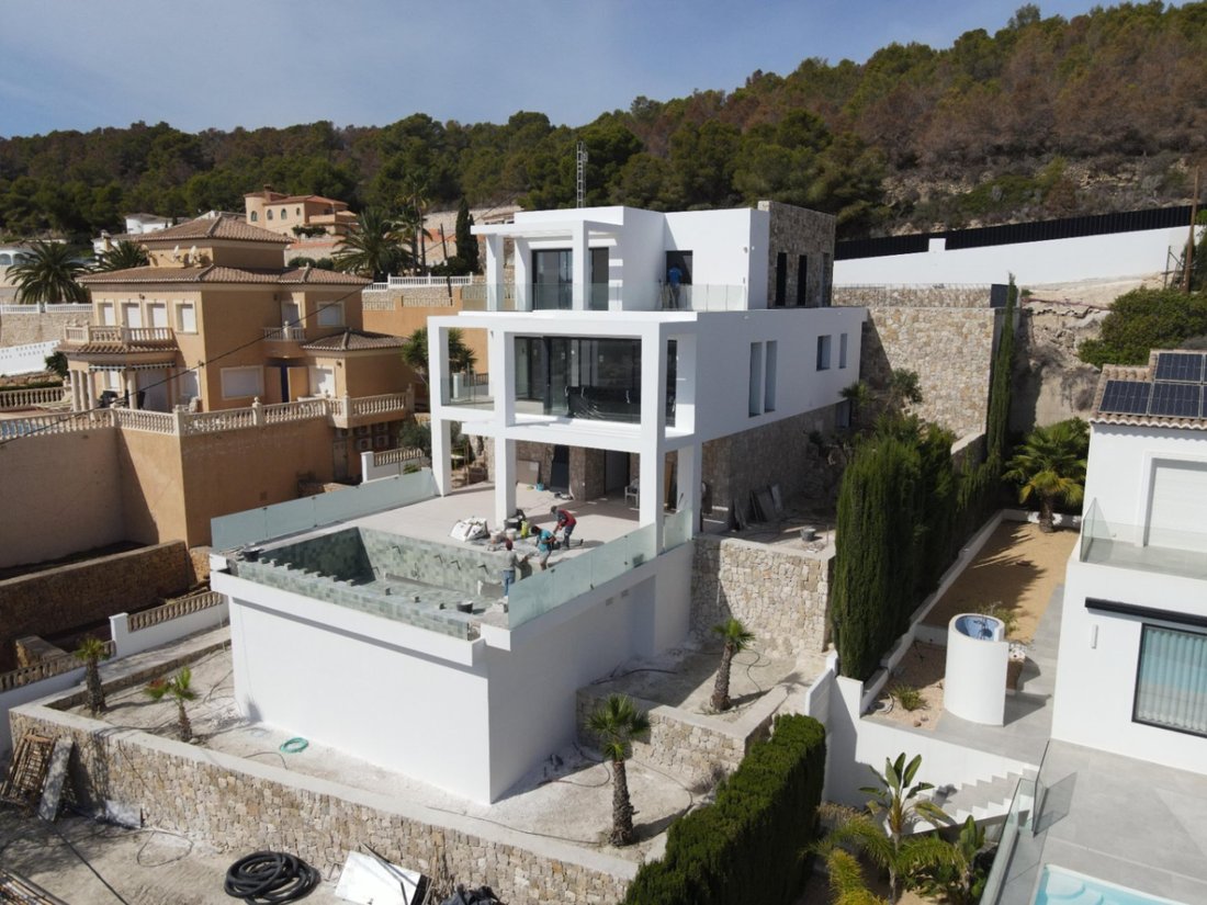Villa in Calp / Calpe, Valencian Community, Spain 2 - 15248507