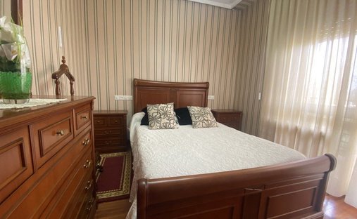 Chalet a Santo Domingo de la Calzada, La Rioja, Spagna 1