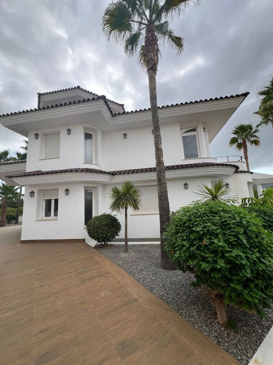 chalet à L'Albir, L'Alfàs del Pi, Valence 1 - 15248086
