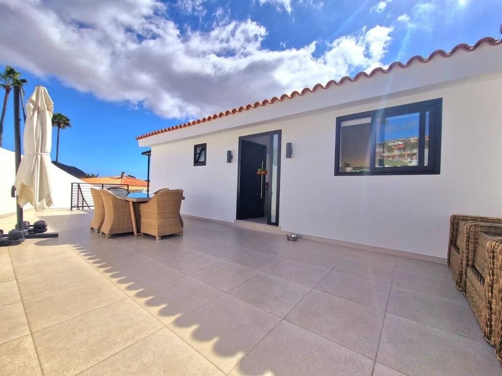 Chalet in Arona, Canary Islands, Spain 3 - 15248412