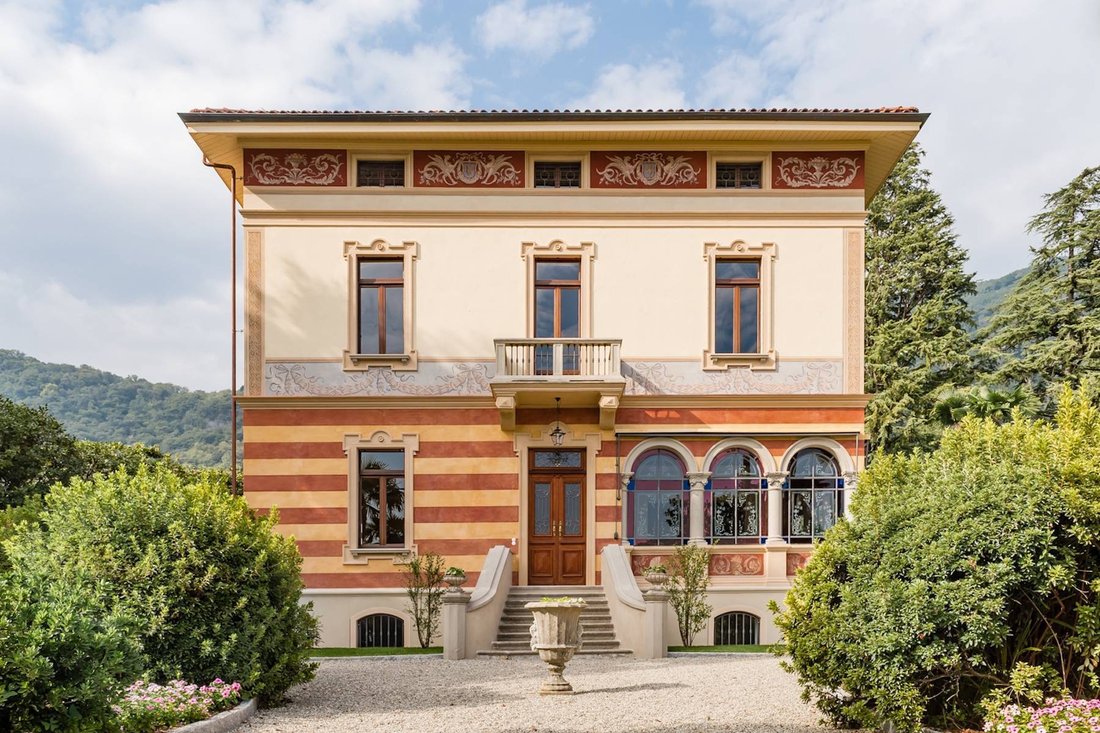 Maison à Cannero Riviera, Piémont, Italie 1 - 15248262