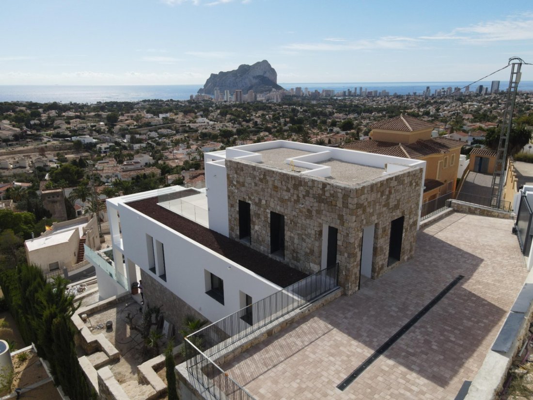 Villa in Calp / Calpe, Valencian Community, Spain 1 - 15248507