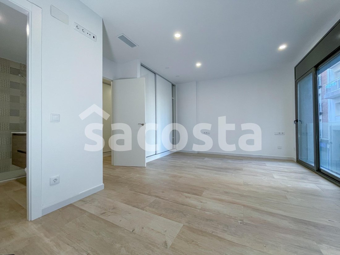 Costa Brava, Spain 5 - 15248795