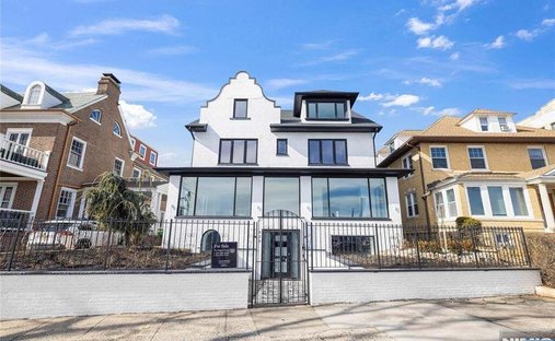 House in Weehawken, New Jersey, United States 1