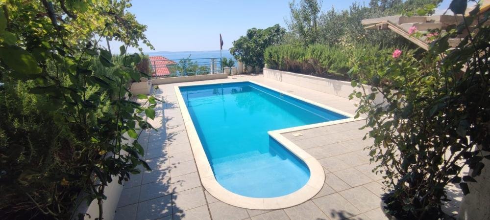 Villa in Grljevac, Split-Dalmatia County, Croatia 1 - 14556042