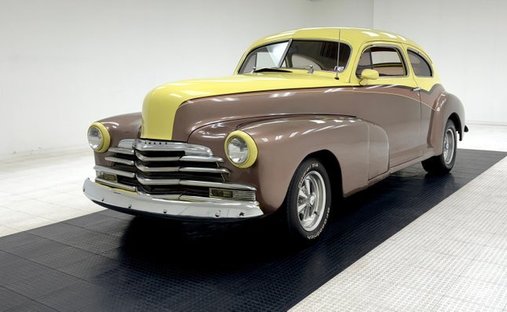 Desirable Aero Sedan/350ci V8/Saginaw 4-Speed/Ford 9"/Hydraulic Clutch in Morgantown, United States 1