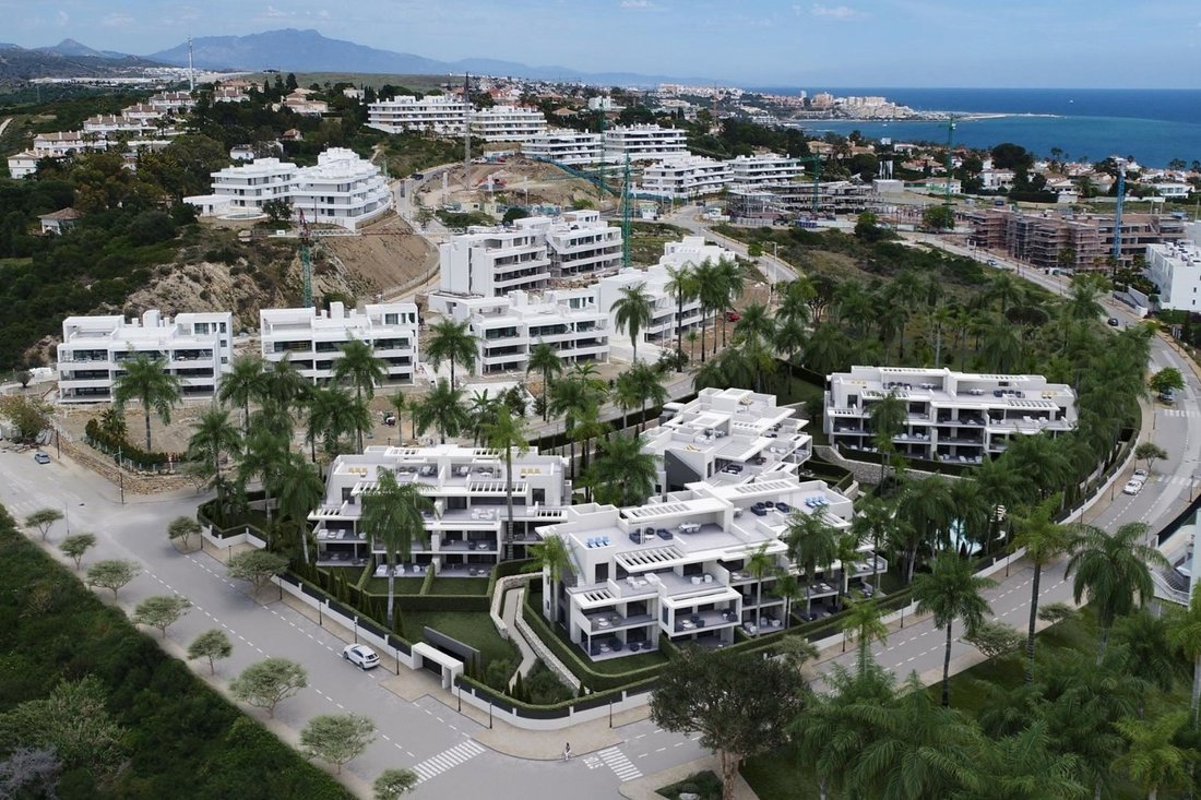 Apartment in Estepona, Andalusia, Spain 4 - 15250308