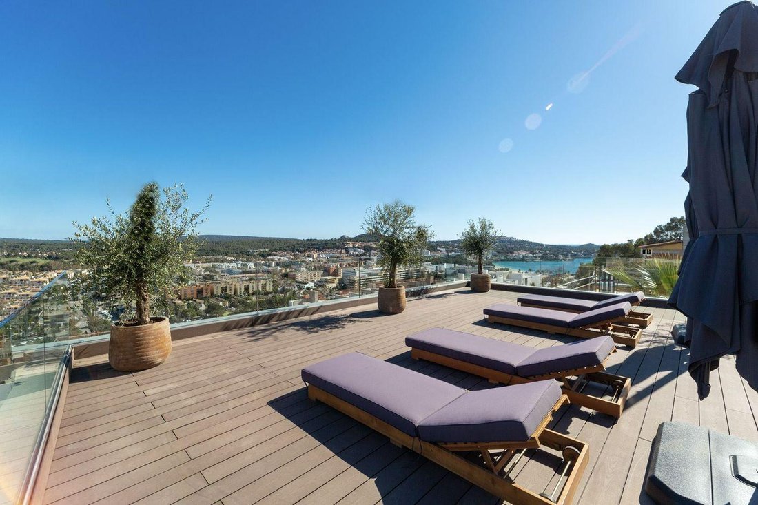 Villa in Rotes Velles, Calvia, Balearic Islands 1 - 15255062