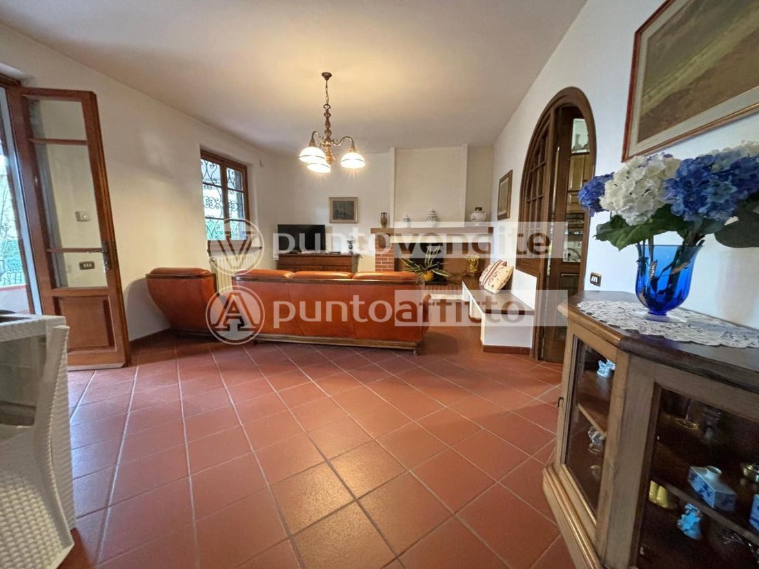 Villa in Camaiore, Tuscany, Italy 3 - 15251506