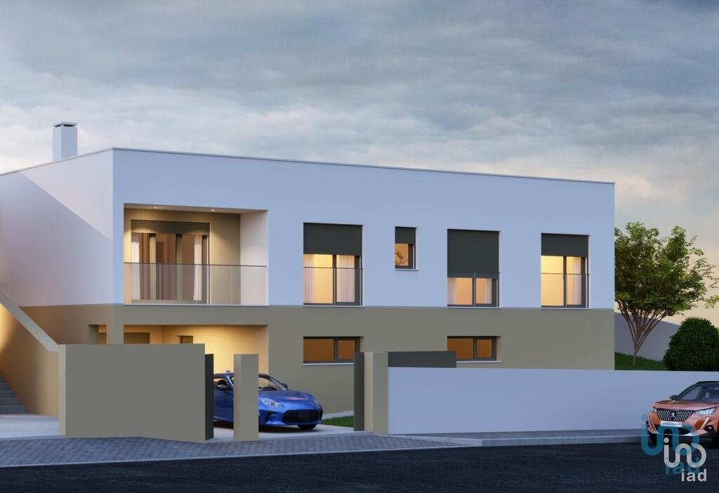 Townhouse in Silveira, Lisbon, Portugal 1 - 15253042