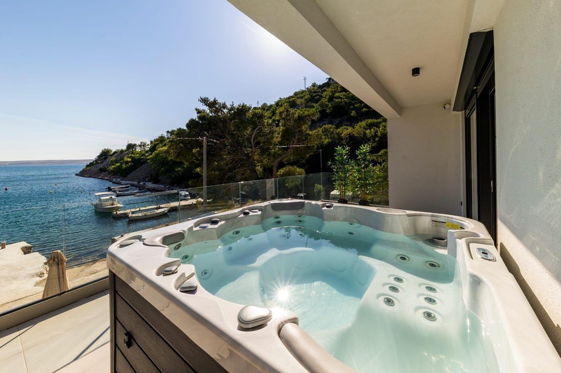 Villa in Starigrad, Zadar County, Croatia 2 - 14776528