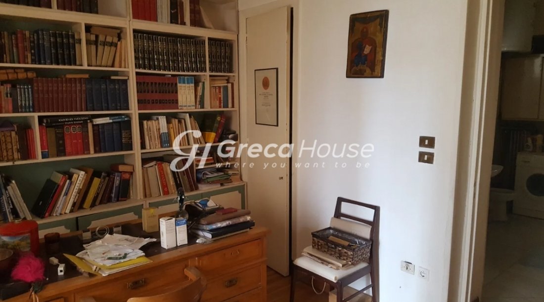 Apartment in Sunoikia Kolonakiou, 1st District of Athens, Athens 4 - 15255046