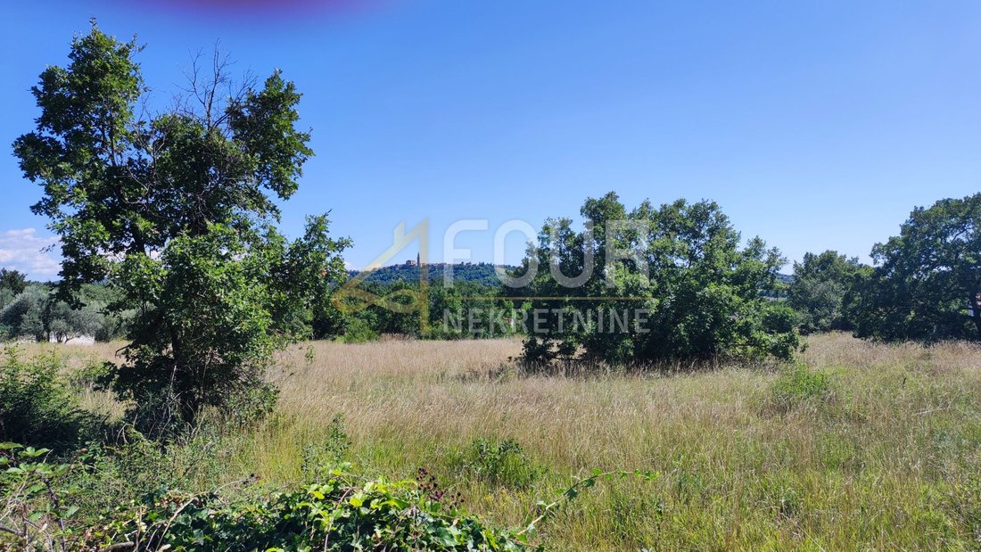 Land in Buje, Istria County, Croatia 1 - 13565471