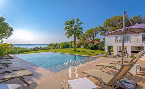 Villa in Nartelle-Noyer-Bellevue-bd des Sardinaux, Sainte-Maxime, France 1