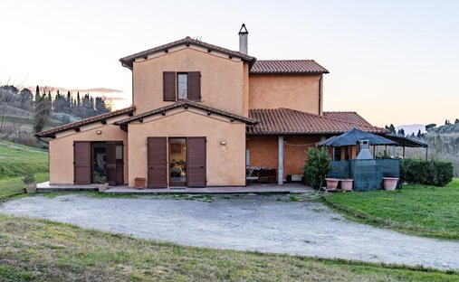 Villa in San Miniato, Tuscany, Italy 1