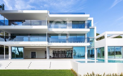 House in Les Corts, Barcelona, Spain 1